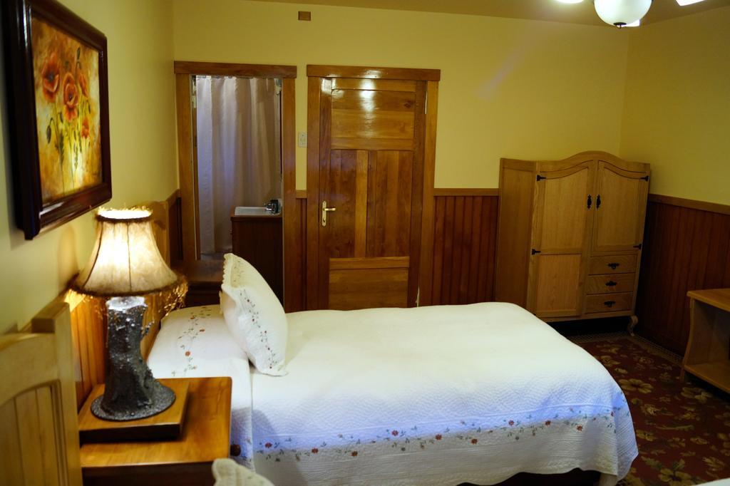 Tradicion Austral Bed & Breakfast Пуэрто-Варас Номер фото